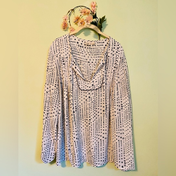 GAP blouse | Boho | white and black long sleeve | western - Picture 3 of 9